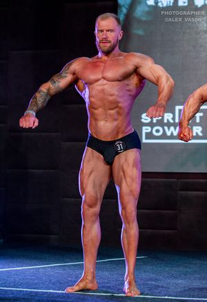 СLASSIC PHYSIQUE НОВИЧКИ